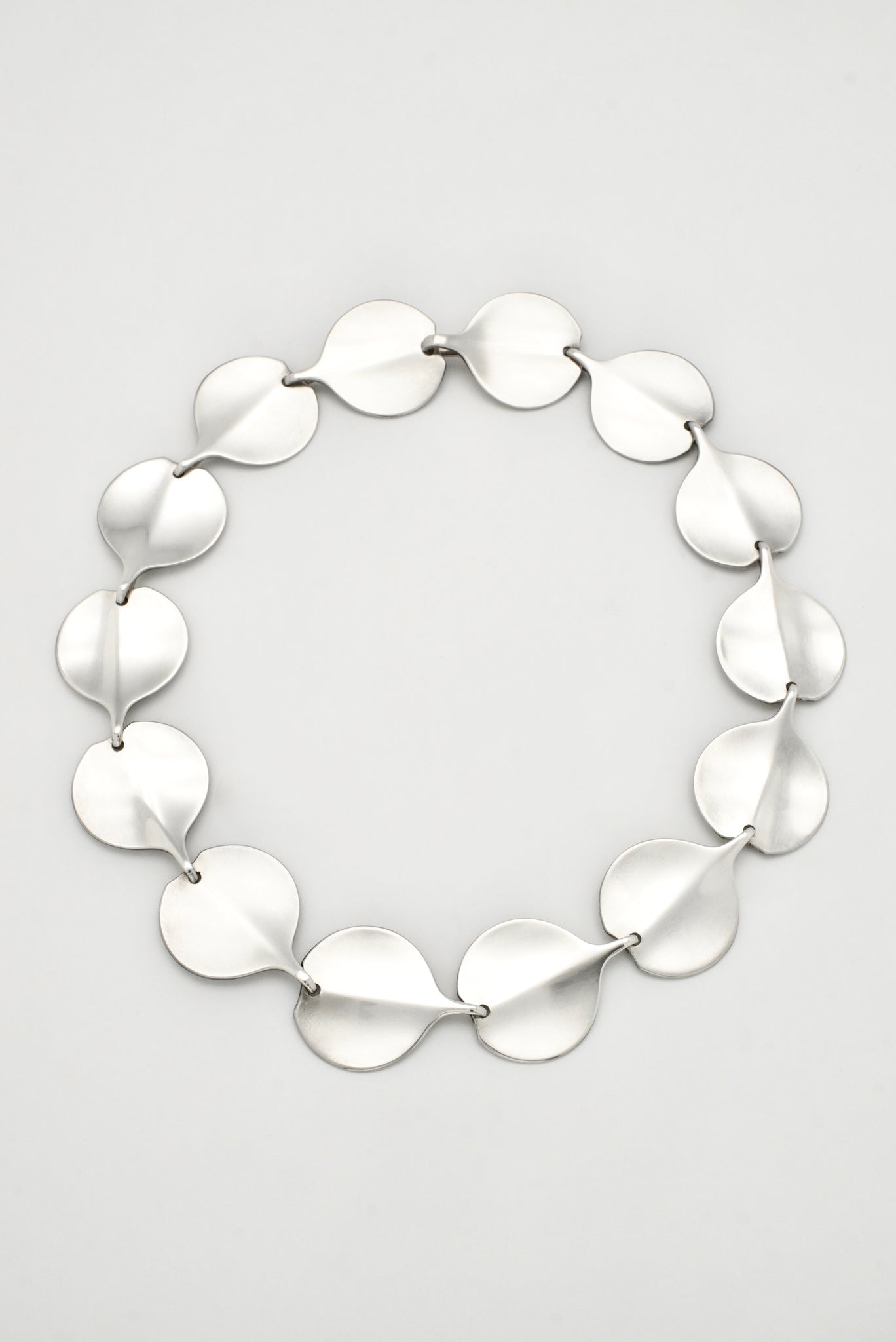 Vintage Hans Hansen Sterling Silver Modernist Round Leaf Link Necklace