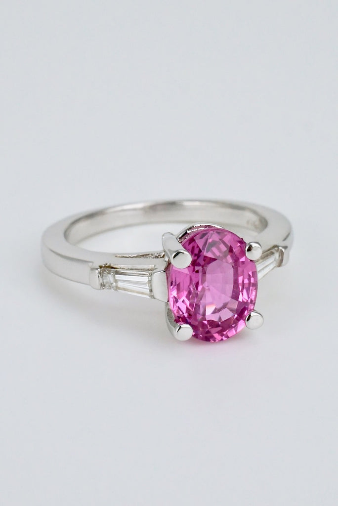 Vintage 18k White Gold Pink Sapphire Ring