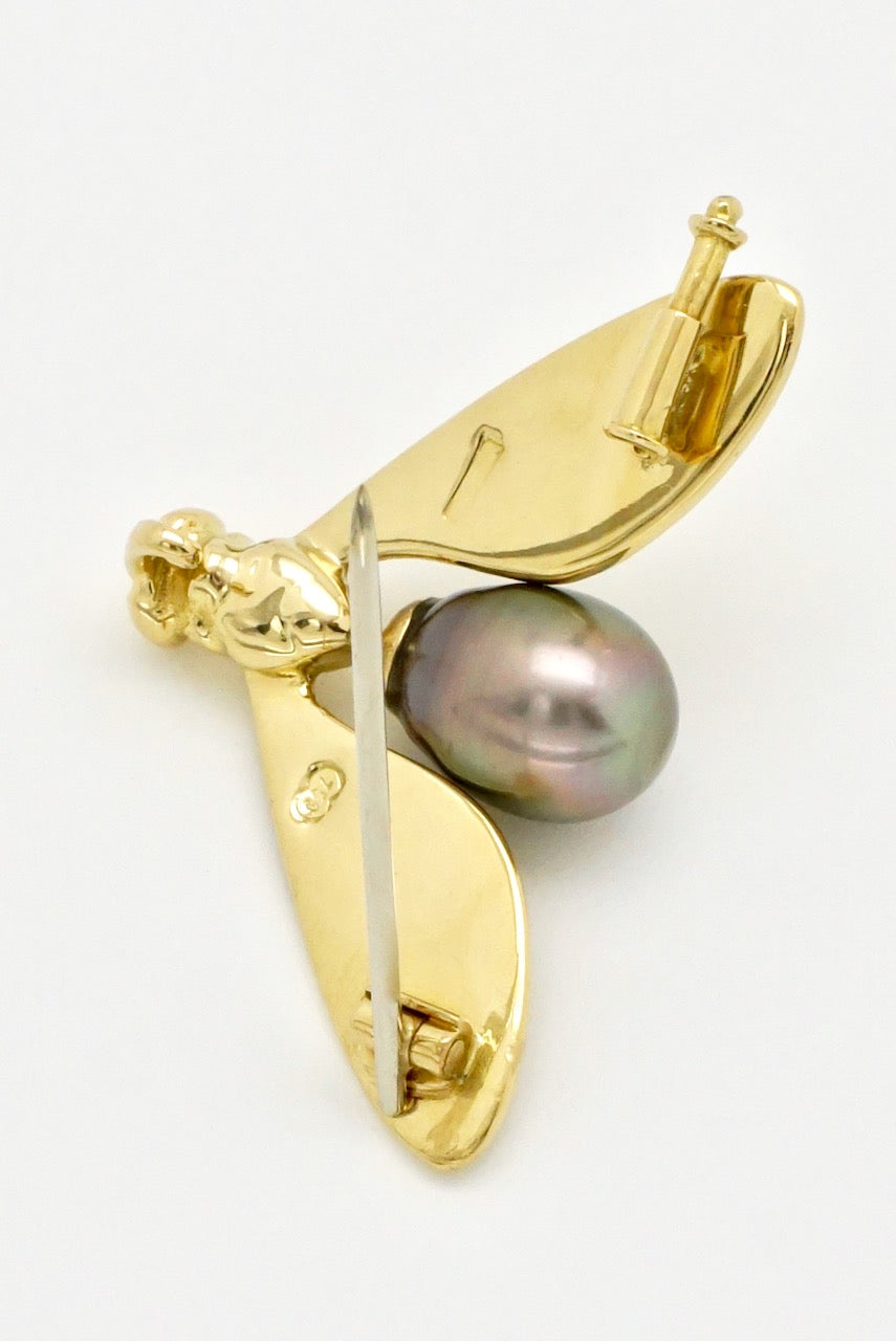 Vintage 18k Yellow Gold and Bronze Pearl Insect Brooch - Tony White