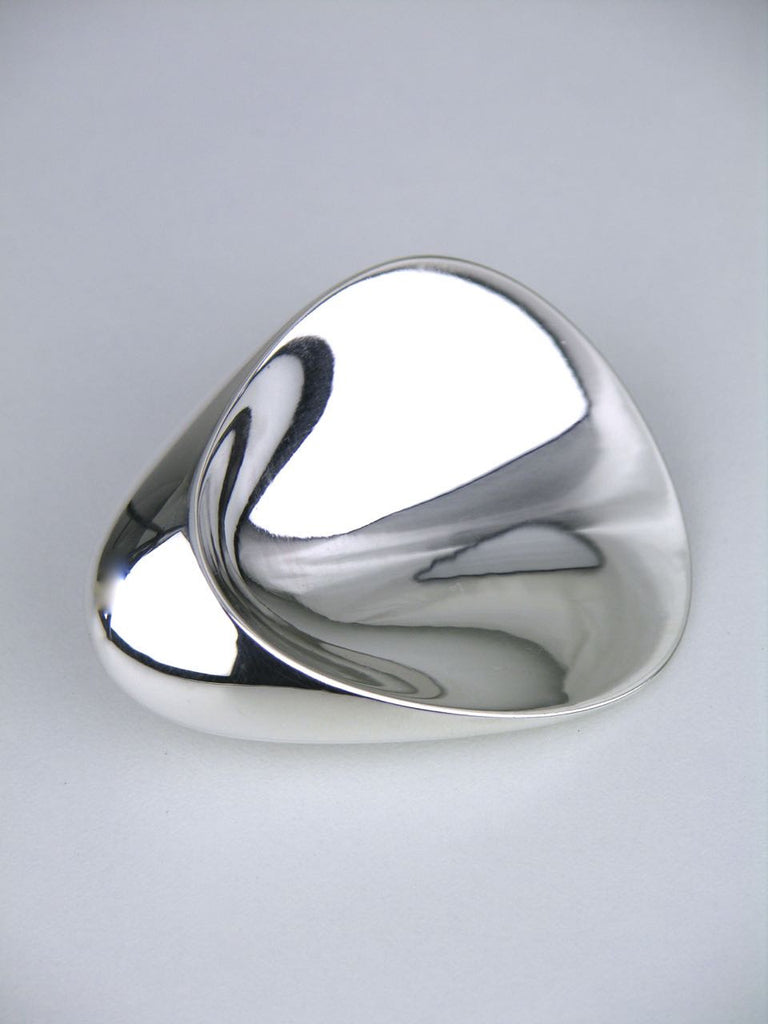 Georg Jensen silver concave thumbprint brooch - design 328
