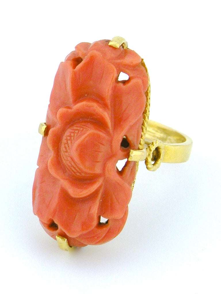 Vintage 18k Gold and Carved Momo Coral Flower Ring 1950s