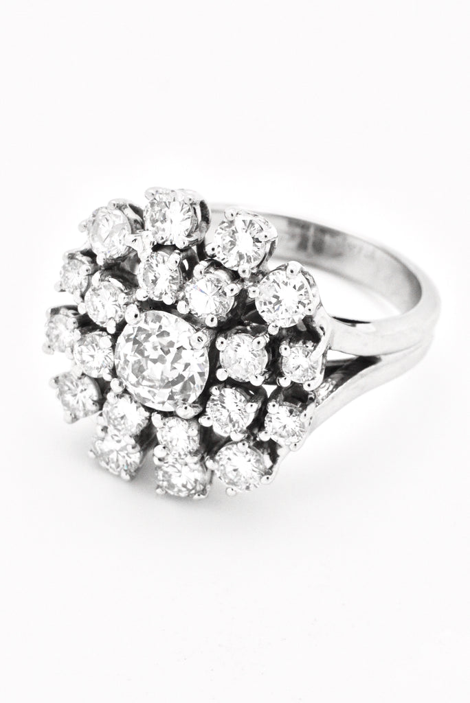Vintage Diamond Diamond Cluster Ring