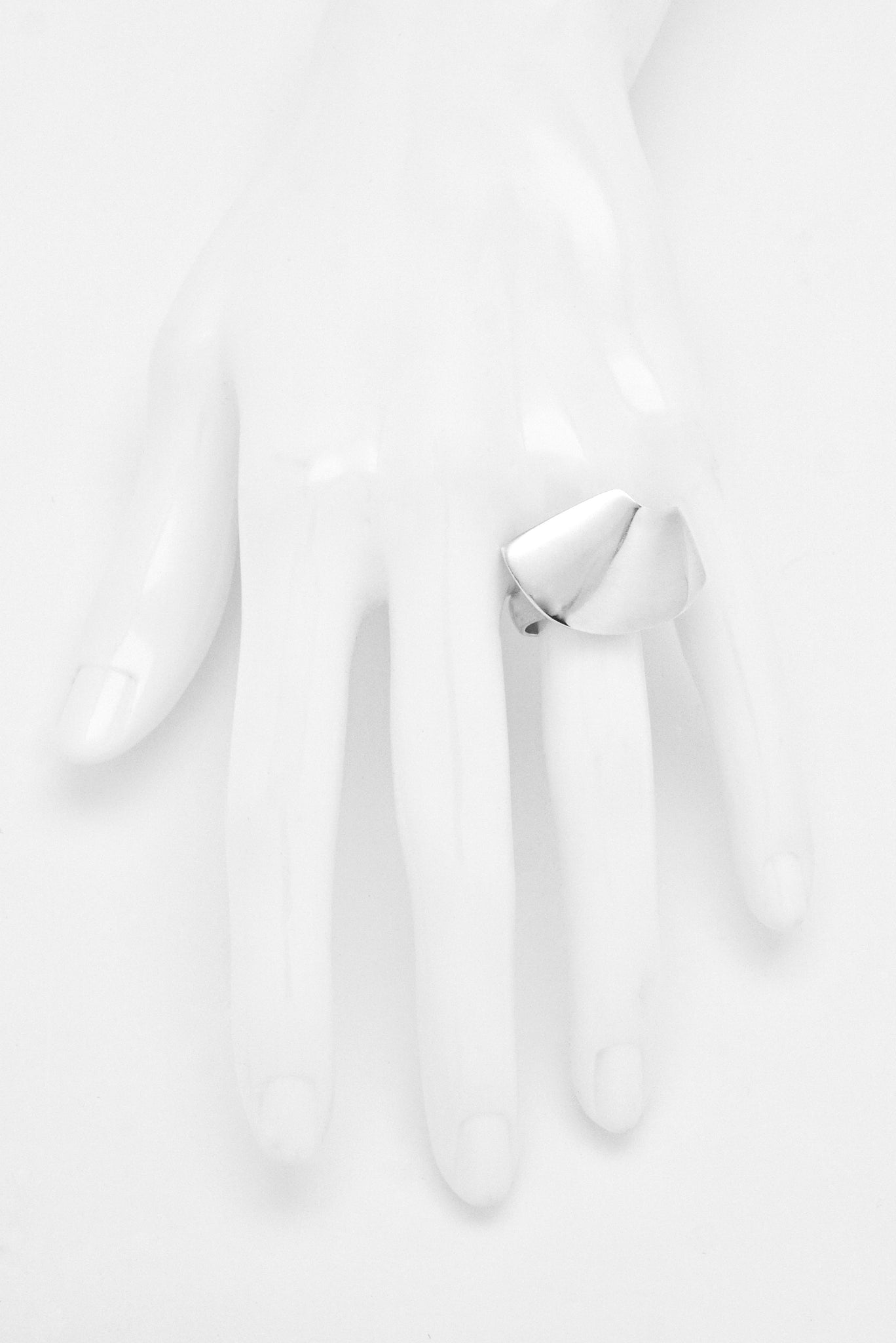 Vintage Georg Jensen Sterling Silver Abstract Brutalist Curve Ring - Design Hans Hansen