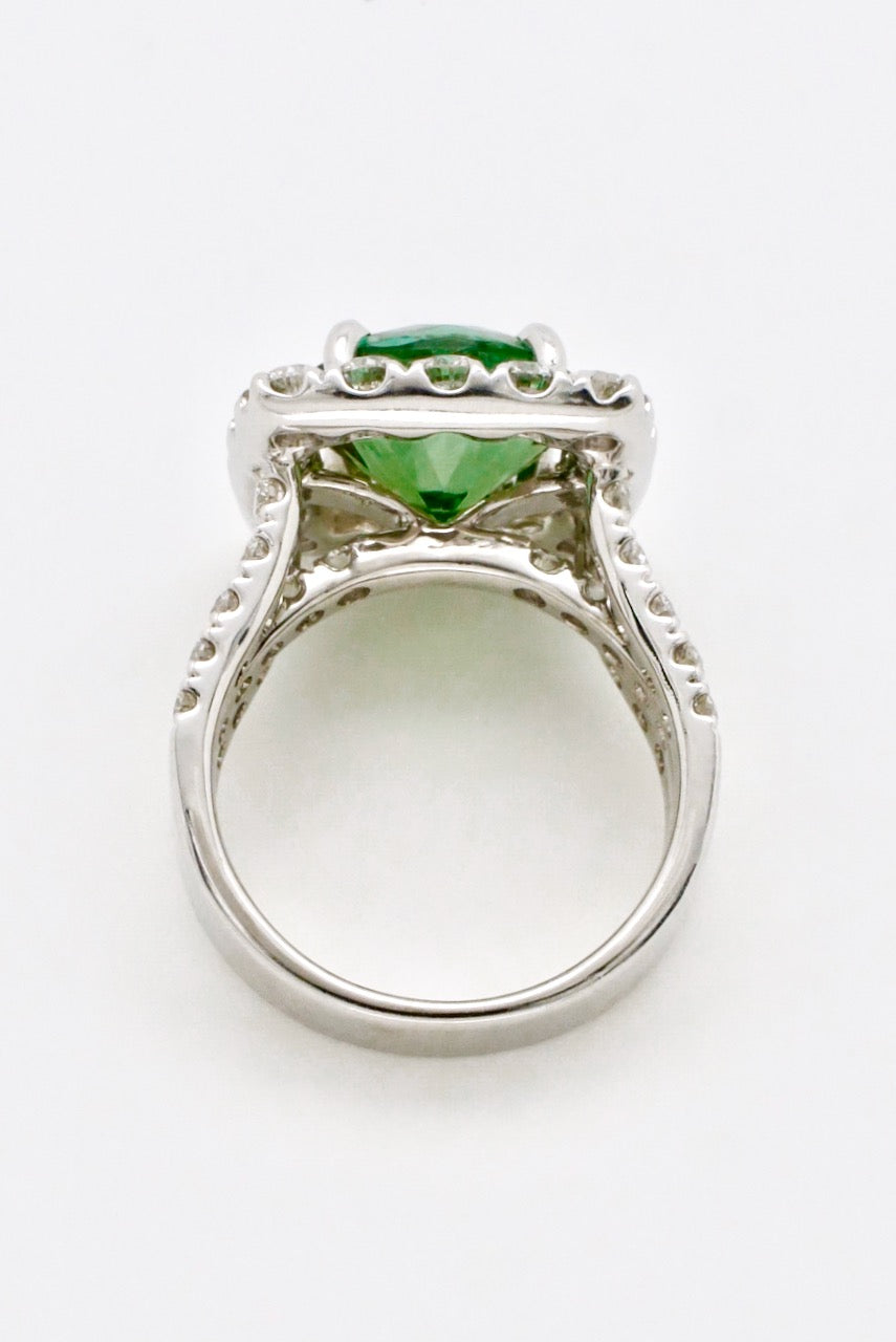 Vintage 18k White Gold Green Tourmaline Diamond Ring