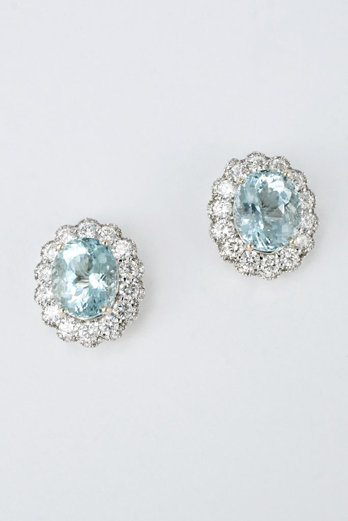 Vintage 18k White Gold Aquamarine Diamond Cluster Earrings