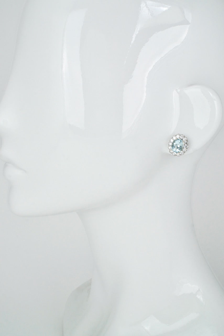 Vintage 18k White Gold Aquamarine Diamond Cluster Earrings