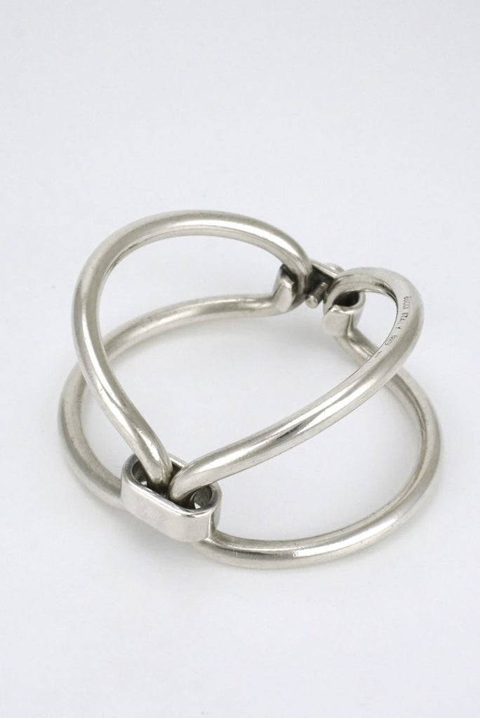 Gucci 1960's silver double loop bracelet