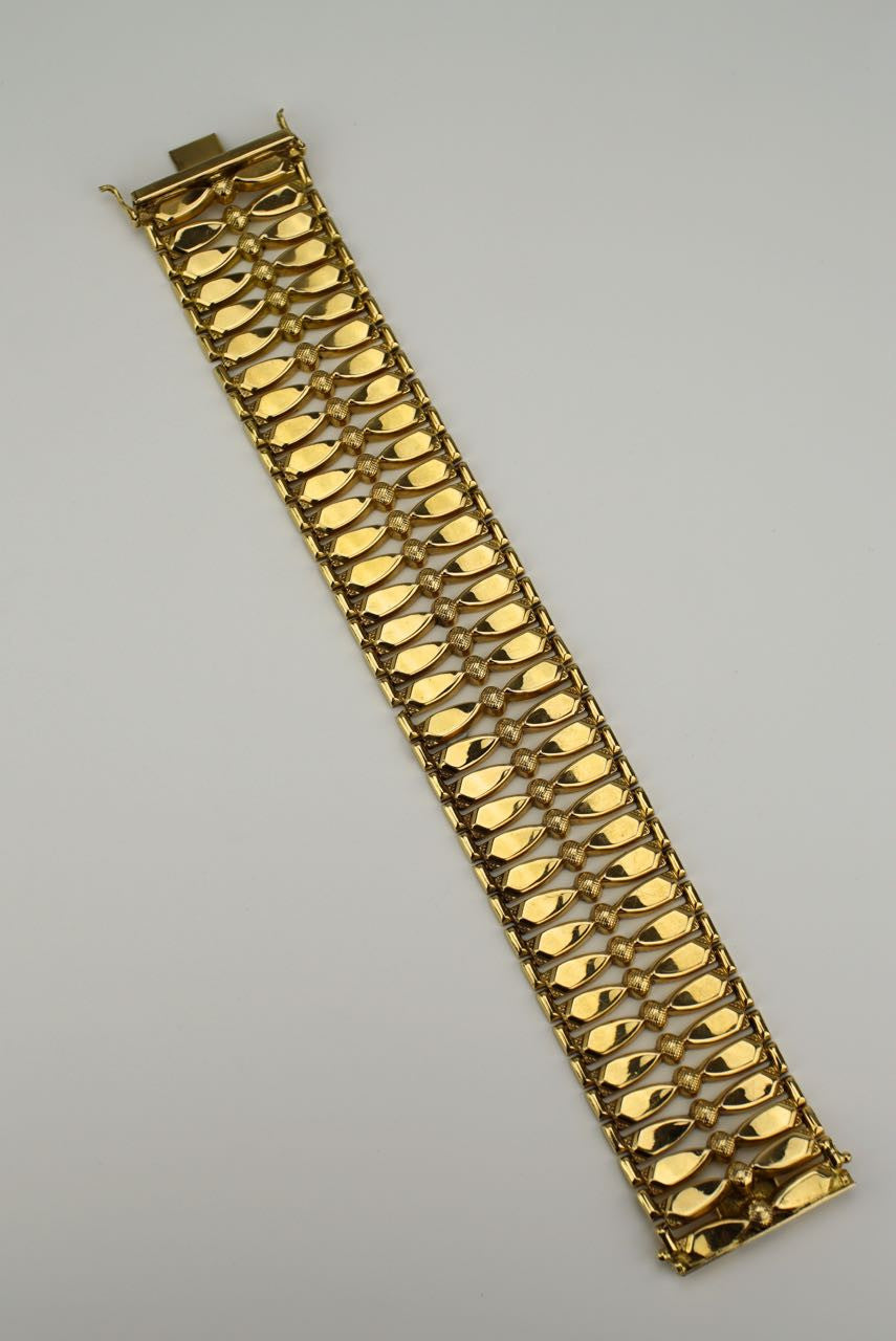 Italian wide 18k gold retro bow link bracelet