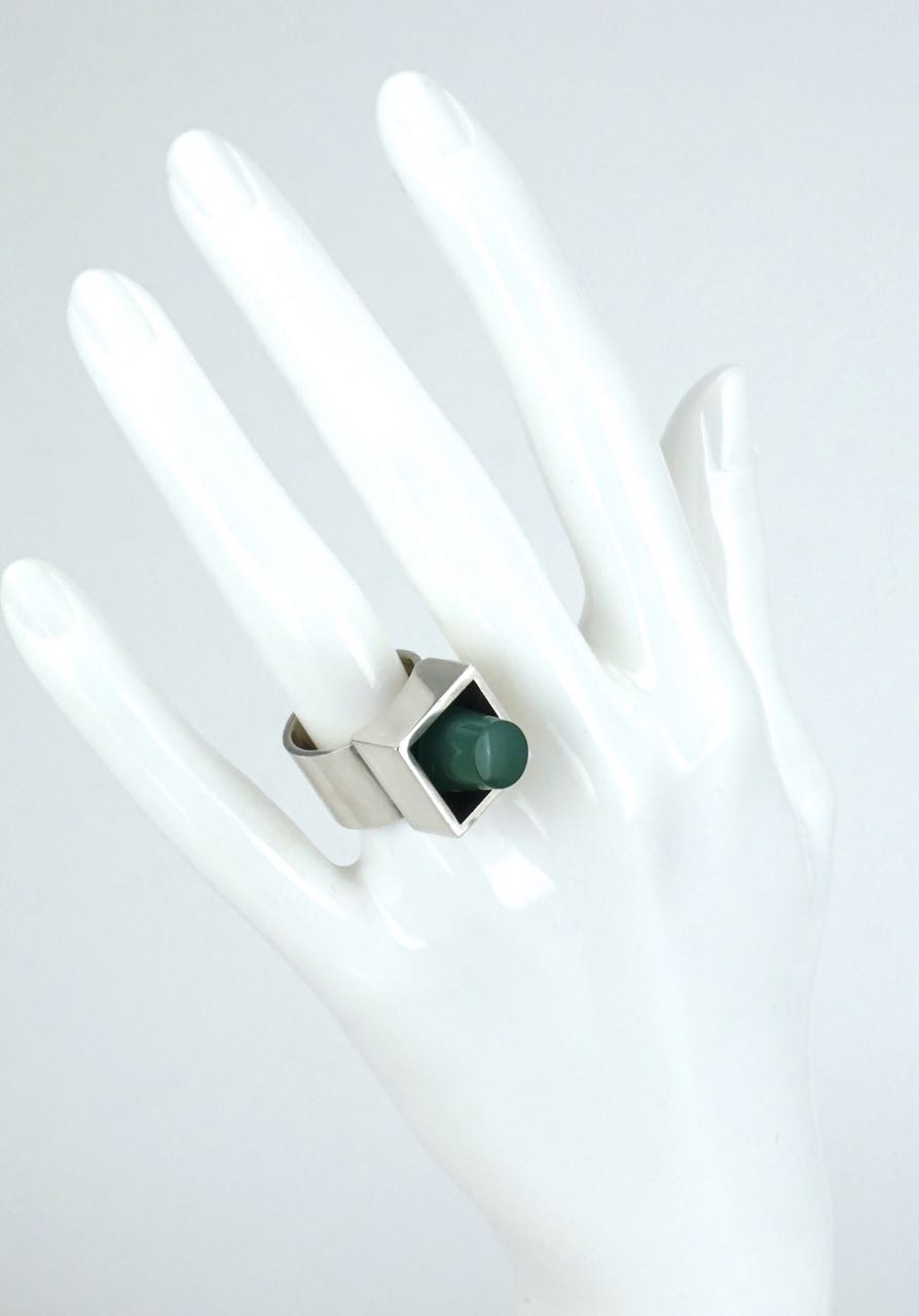 Hans Hansen solid silver and green agate box ring
