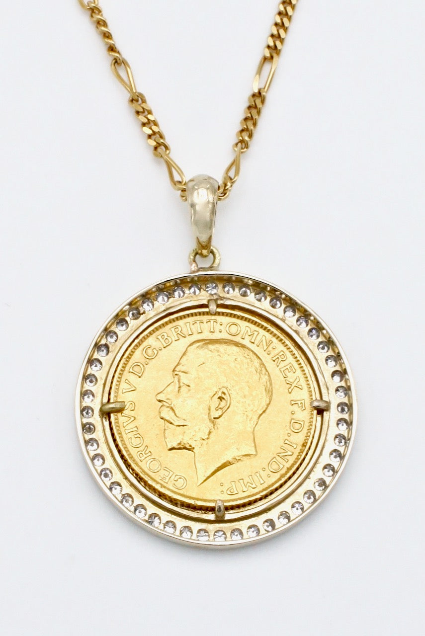 Vintage 18k Gold Diamond Italian Sovereign Coin Pendant Chain Necklace
