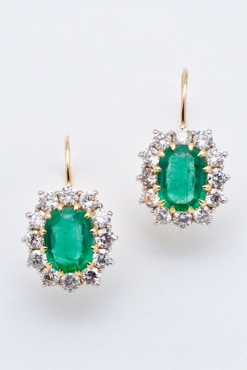 Vintage 18k Yellow Gold Emerald and Diamond Drop Earrings