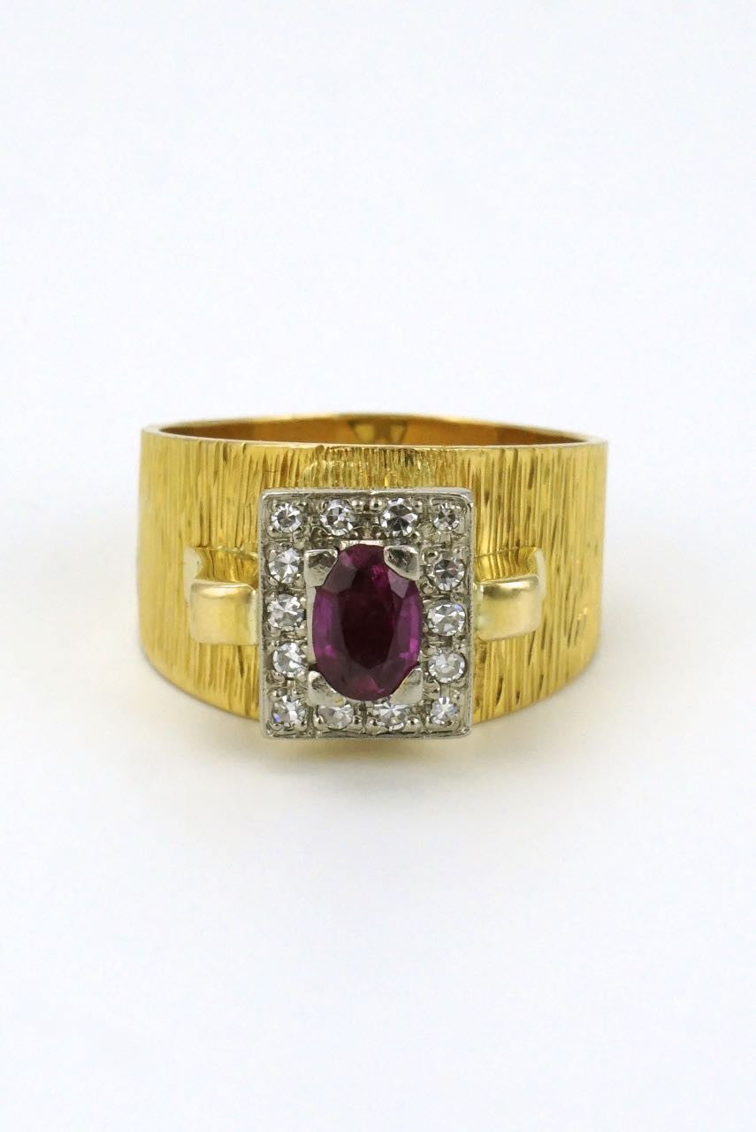 Vintage 18k Yellow Gold Ruby and Diamond Ring - 1960s