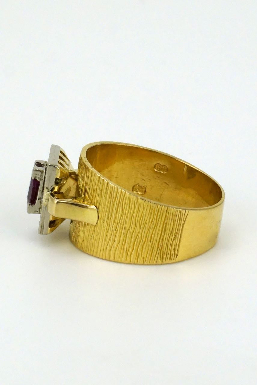Vintage 18k Yellow Gold Ruby and Diamond Ring - 1960s
