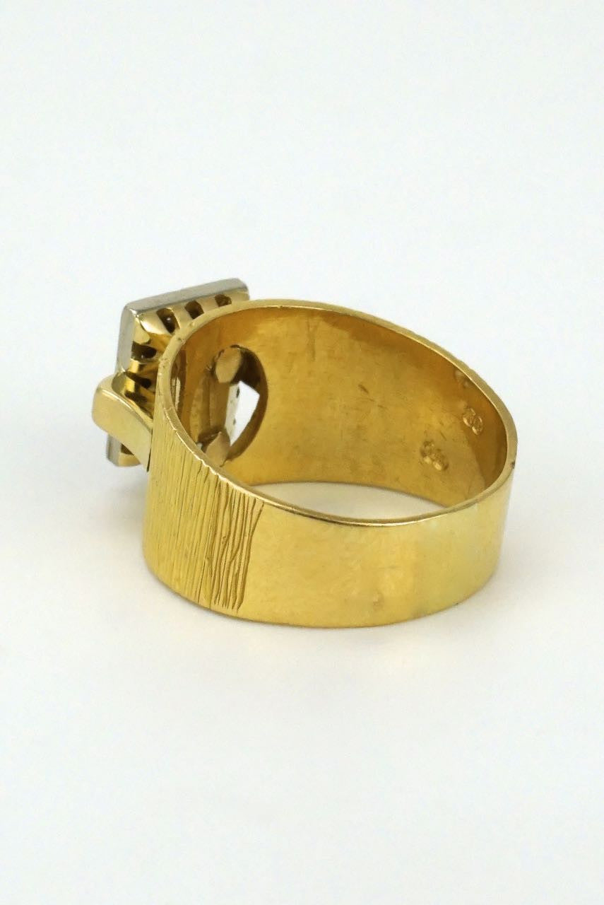 Vintage 18k Yellow Gold Ruby and Diamond Ring - 1960s