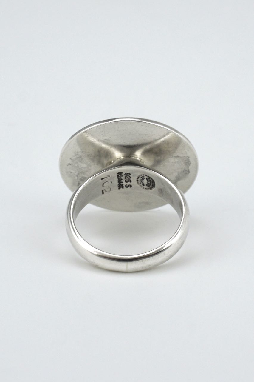 Georg Jensen silver modernist disc ring with enamel dot - design 162