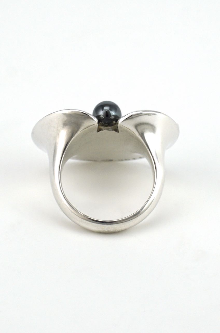 Georg Jensen silver lily pad and hematite bead ring - design 351