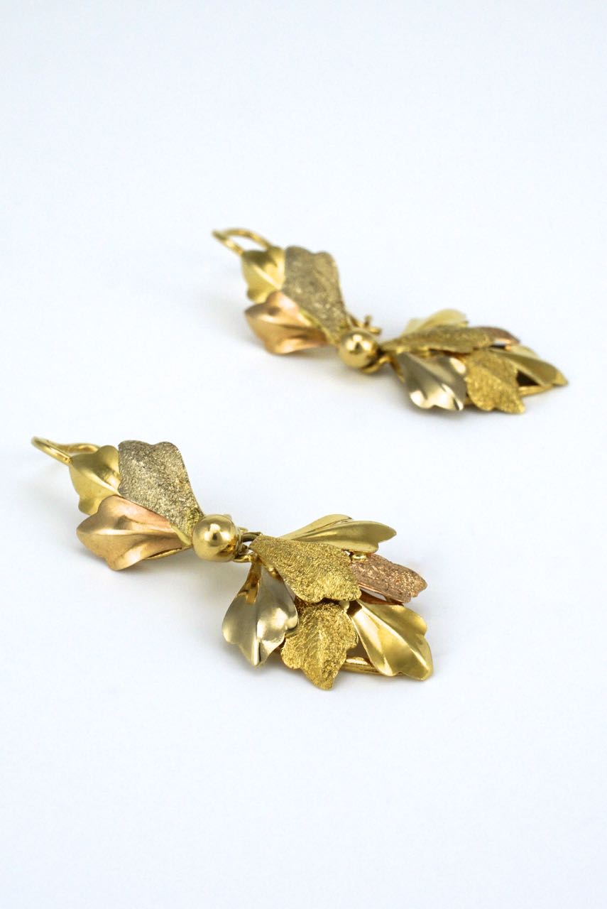 Vintage Italian 18k two tone gold leaf drop earrings