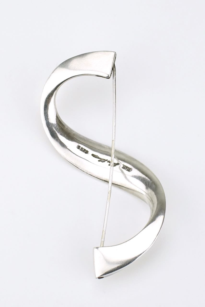 Hans Hansen "S" silver brooch