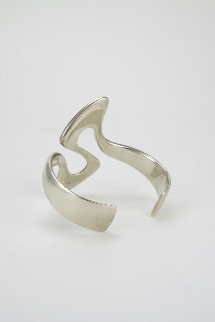 Georg Jensen silver whiplash cuff - design 287 Henning Koppel