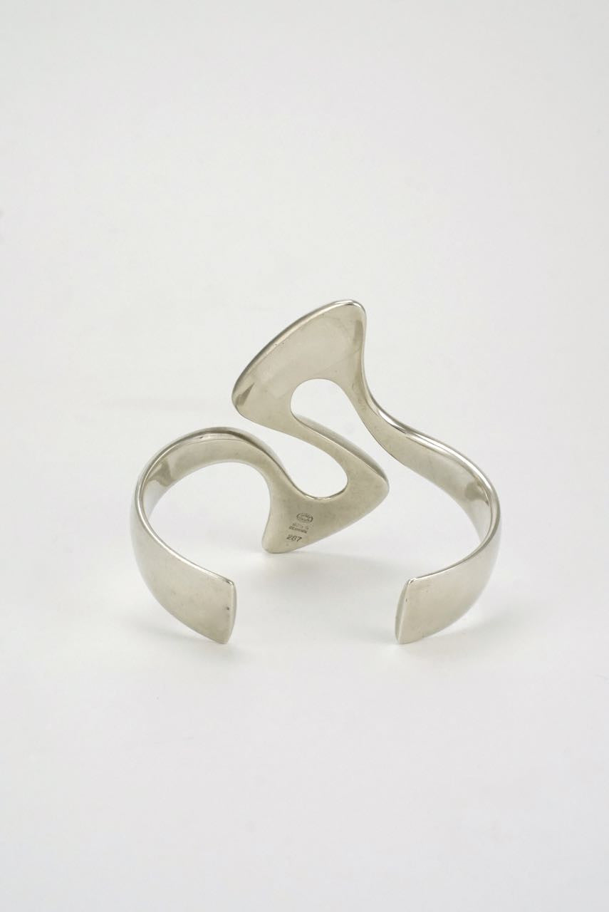 Georg Jensen silver whiplash cuff - design 287 Henning Koppel