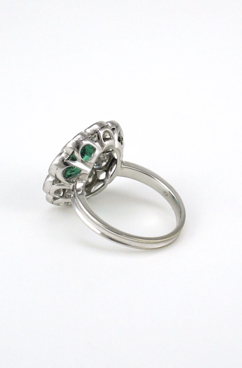 Vintage 18k White Gold Emerald and Diamond Cluster Ring 1940s