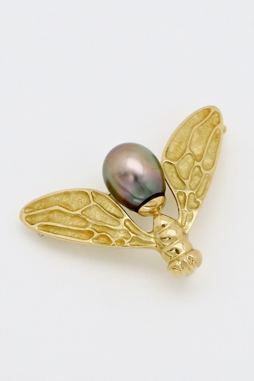 Vintage 18k Yellow Gold and Bronze Pearl Insect Brooch - Tony White