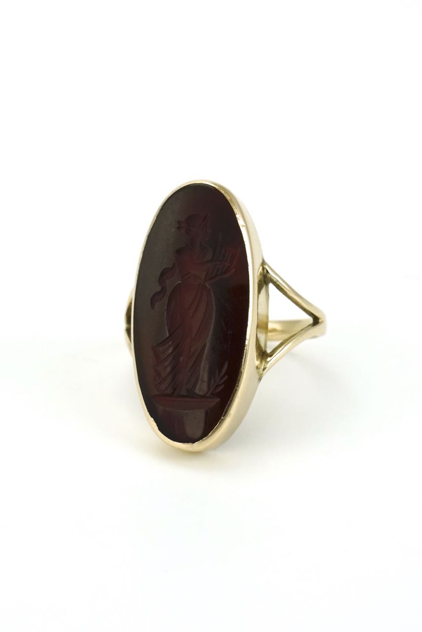 Antique 9k yellow gold oval carnelian intaglio ring 1890s