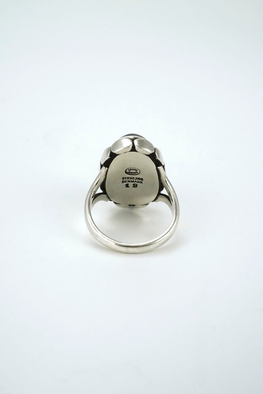 Georg Jensen solid silver amethyst ring - design 19 1980s