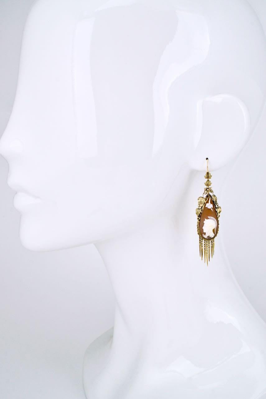 Antique Victorian 18k Yellow Gold Shell Cameo Drop Earrings