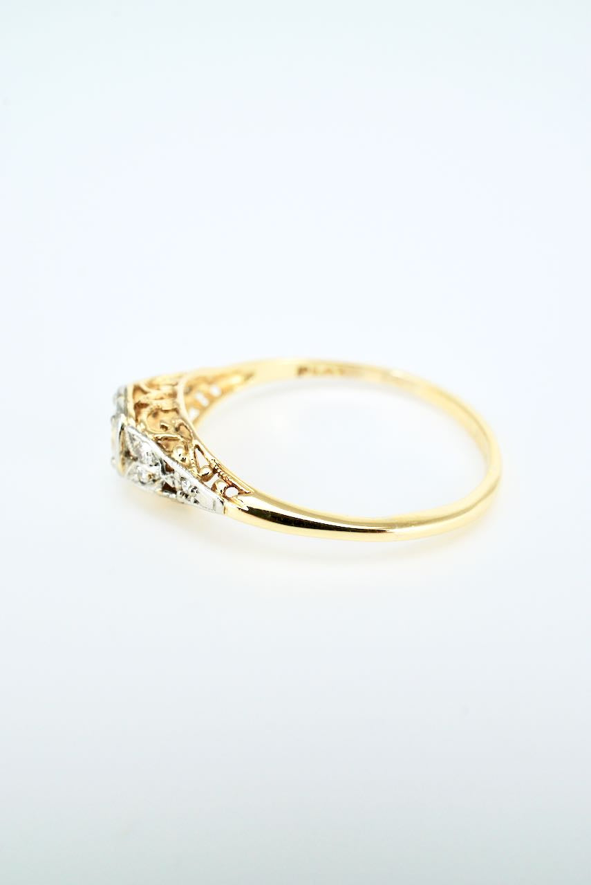 Antique Art Deco 18k Yellow Gold Platinum Diamond Heart Ring 1930s