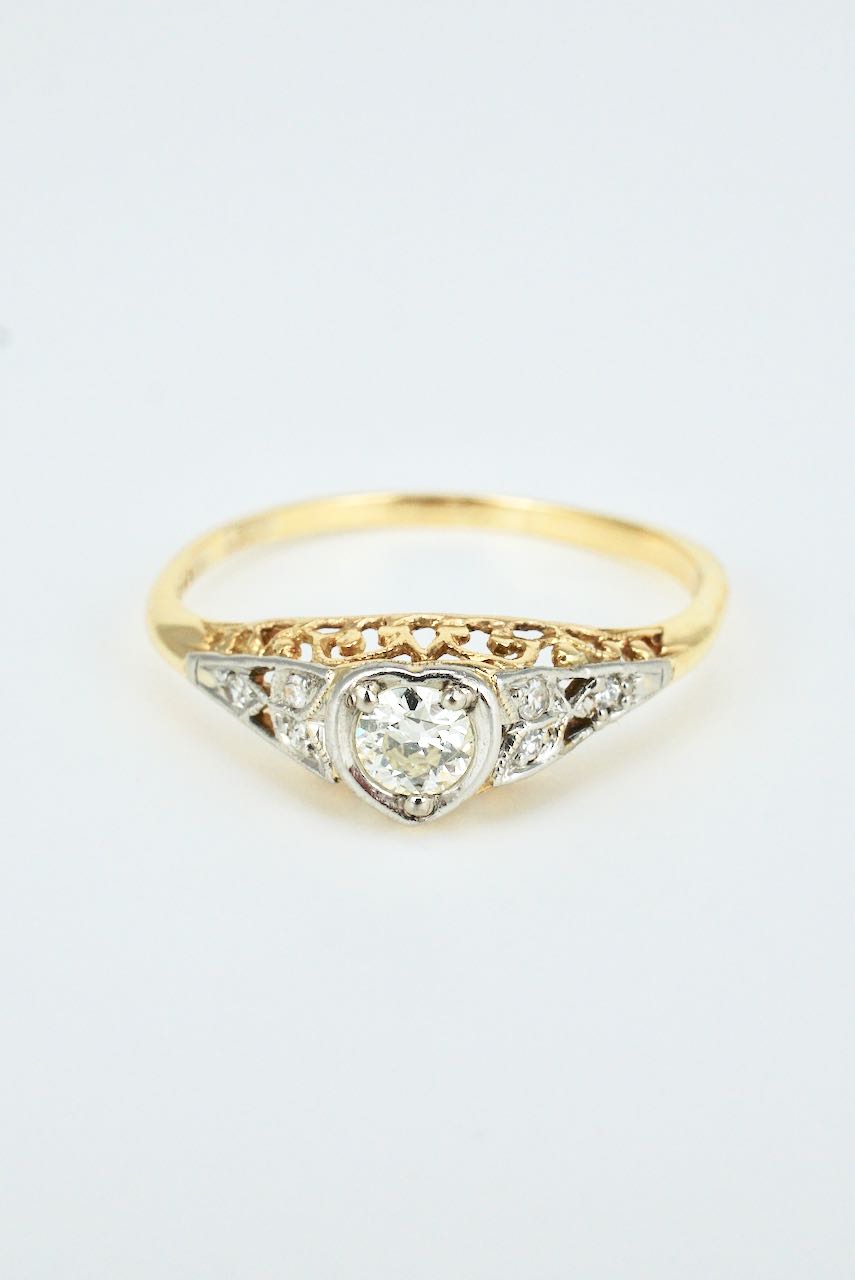 Antique Art Deco 18k Yellow Gold Platinum Diamond Heart Ring 1930s