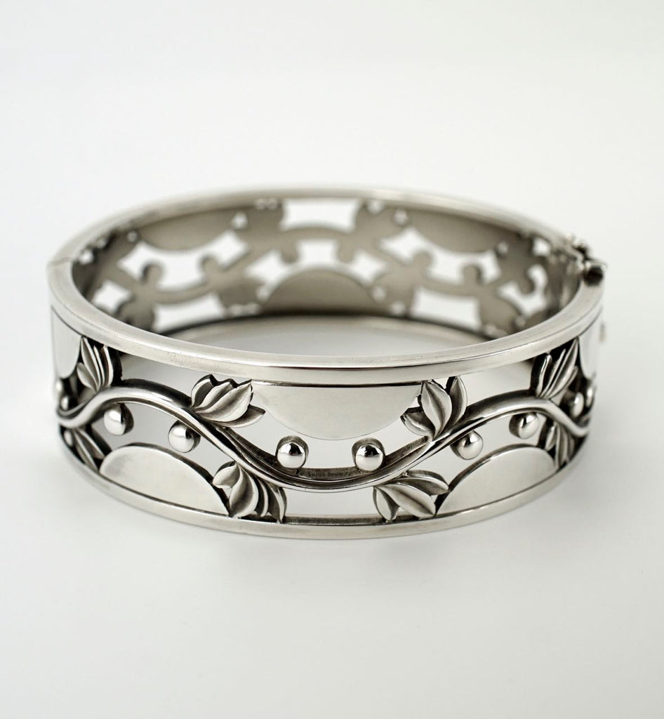 Vintage Georg Jensen Silver Art Deco Vine Bangle - Design 66 Harald Nielsen