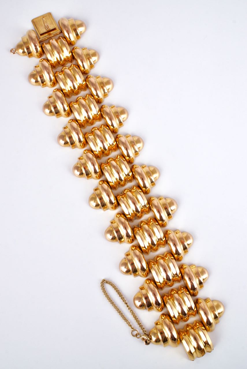 Retro 18k Gold Large Link Bracelet 92.2grms