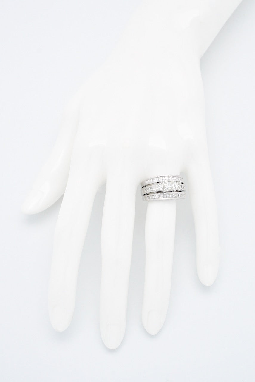 Vintage 18k White Gold Princess Cut Diamond Multi Band Ring