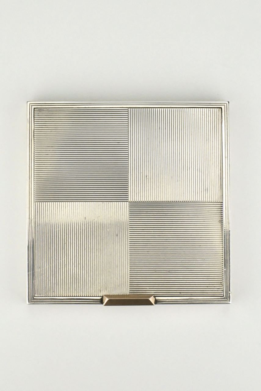 Sterling silver square compact box - David Sutton and Sons London 1948