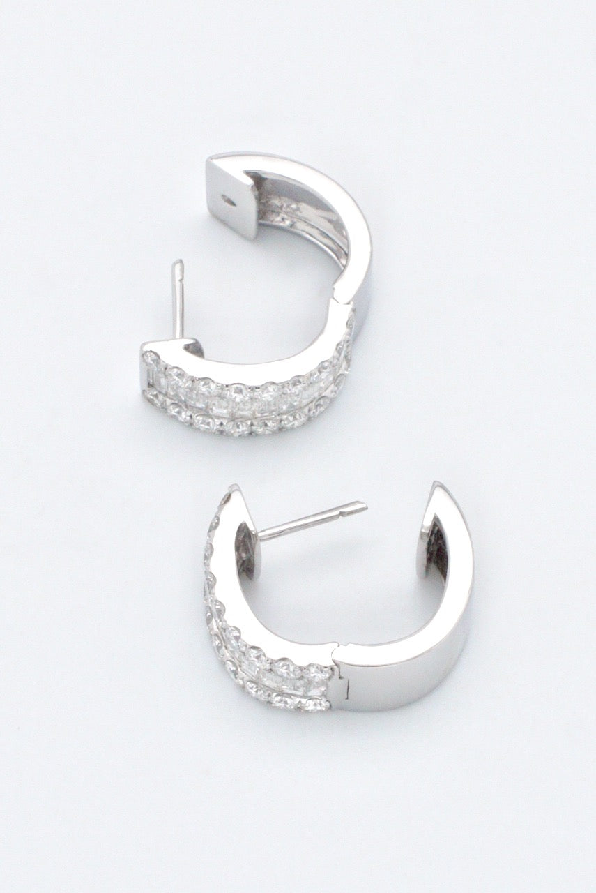 Vintage Pair of 18k White Gold Diamond Half Hoop Huggie Earrings
