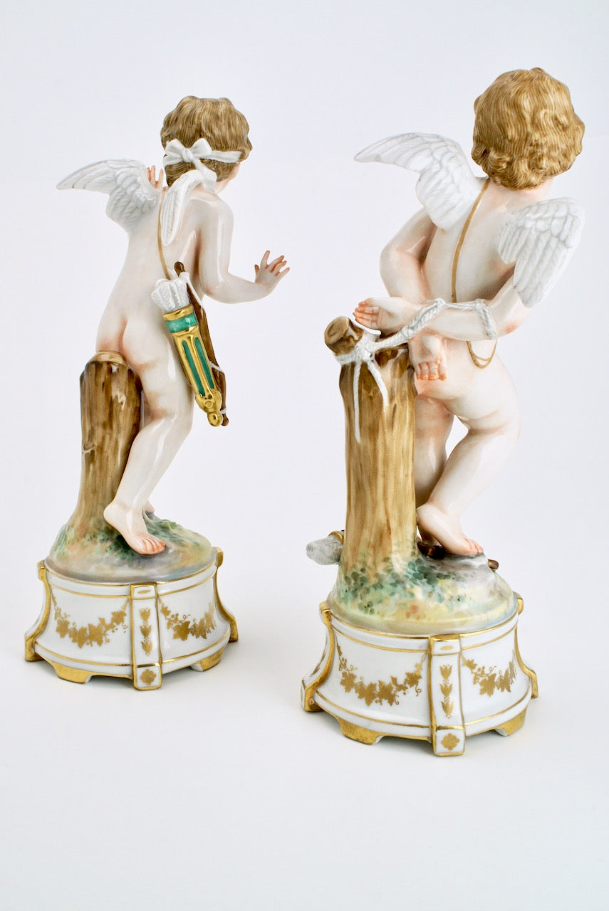 Vintage Pair of Cupid Porcelain Figures - Ginori 1930s