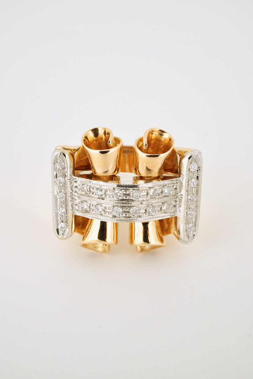 Vintage 18k Rose Gold Diamond Retro Scroll Ring