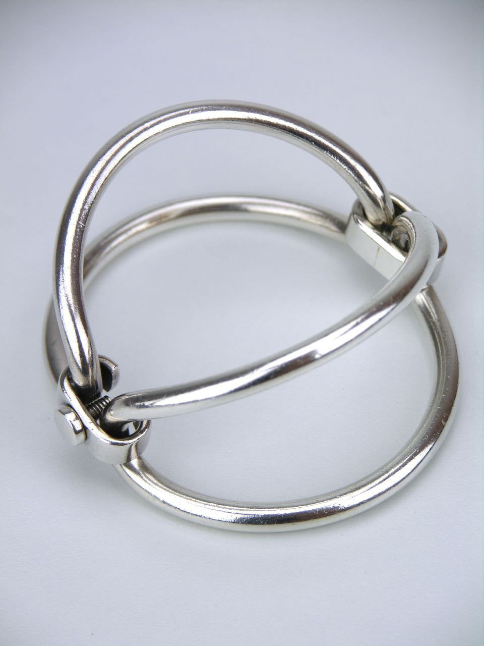 Vintage Gucci 1960's double loop bracelet