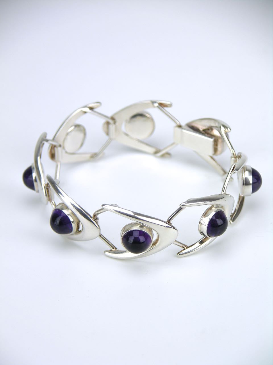 Arne Johansen silver and amethyst wishbone bracelet