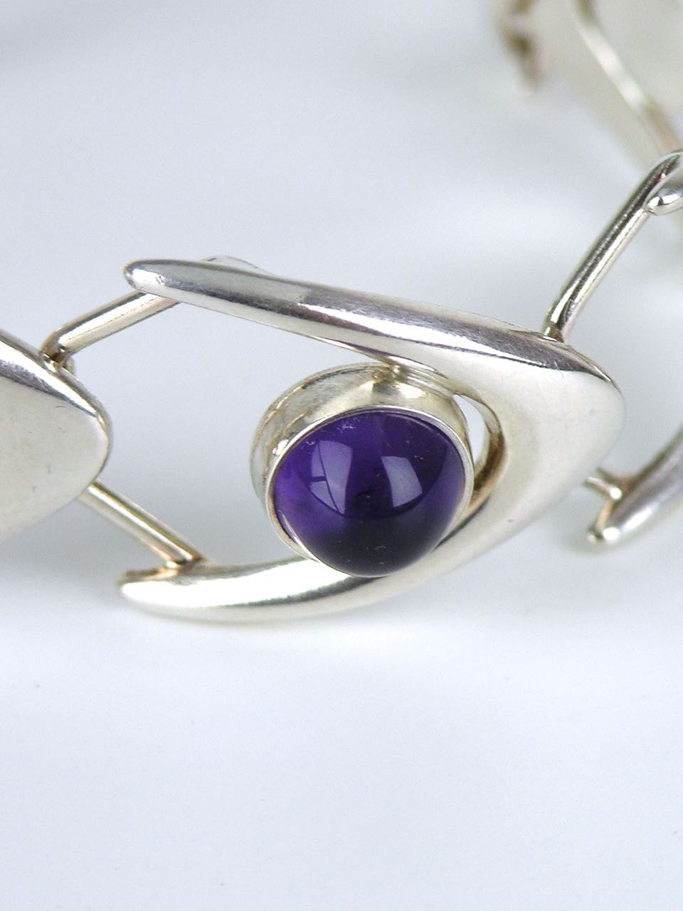 Arne Johansen silver and amethyst wishbone bracelet