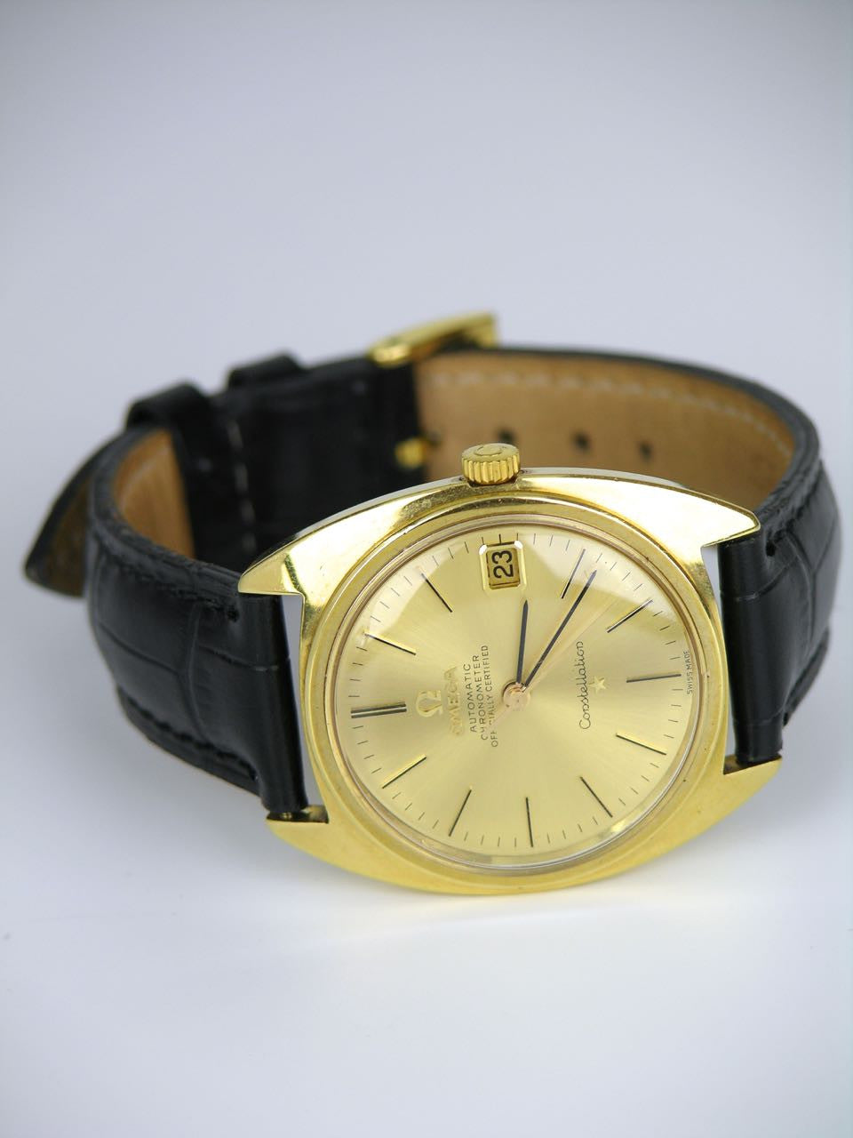 Vintage 18k Omega Yellow Gold Constellation Automatic Wristwatch