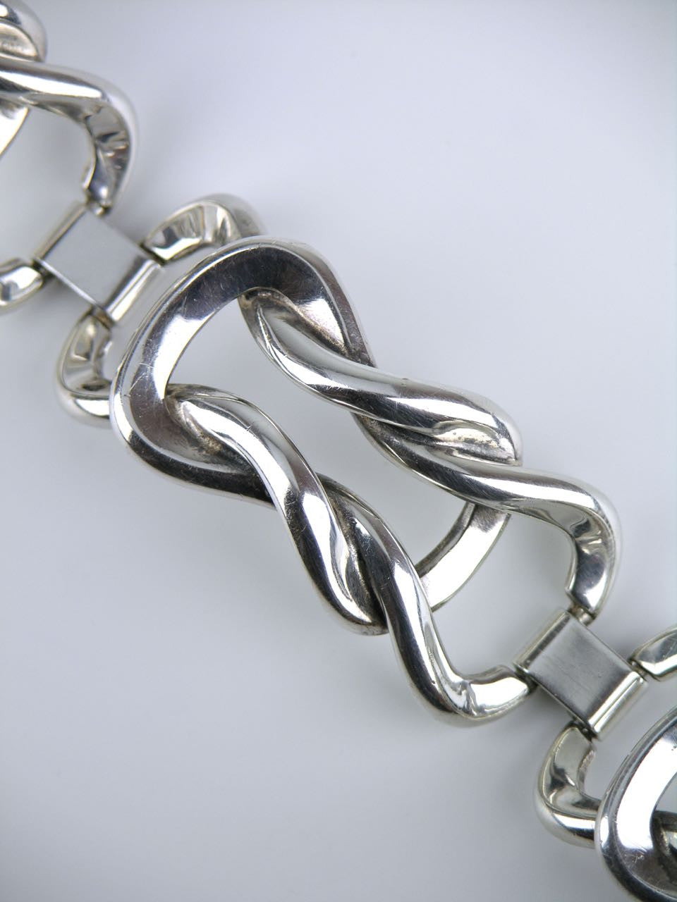 Wilhelm Binder silver knot bracelet