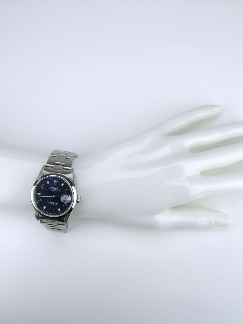 Rolex Oyster Perpetual Date Wristwatch - Ref 15200
