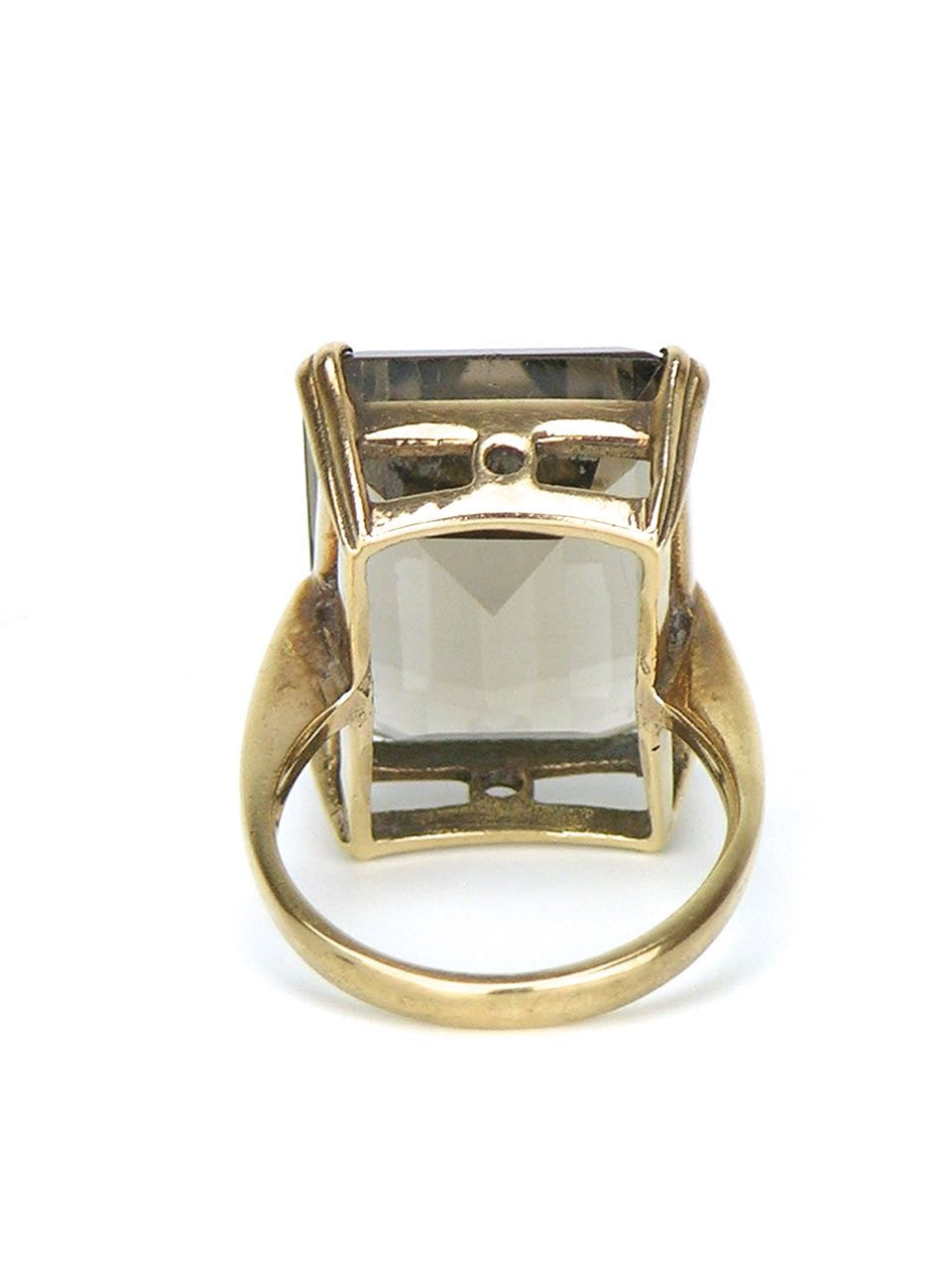 9k yellow gold smoky quartz cocktail ring