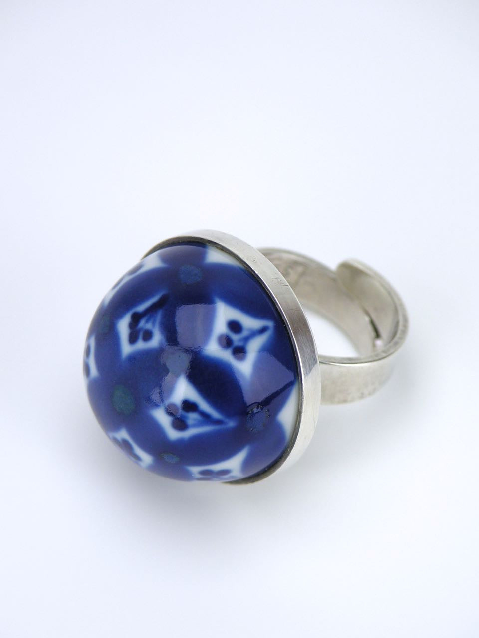 Norwegian silver and blue glazed porcelain dome ring