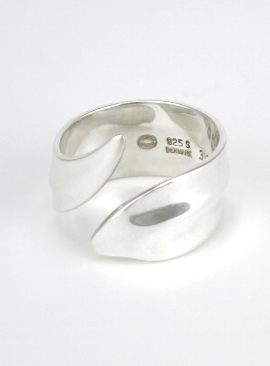 Georg Jensen sterling silver leaf wrap ring - design 330