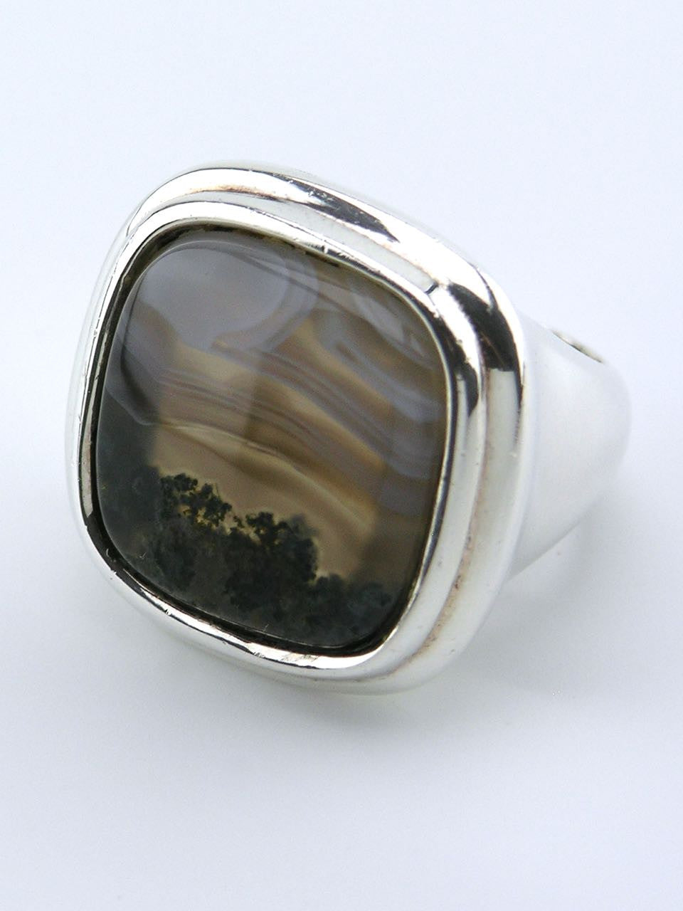 Grosse solid silver and agate square signet style ring