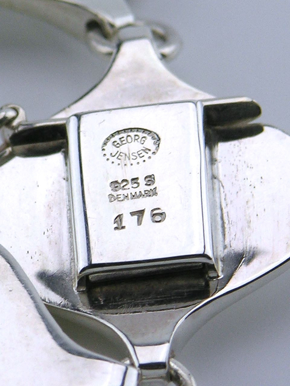 Georg Jensen silver oval ogee panel bracelet - design 176