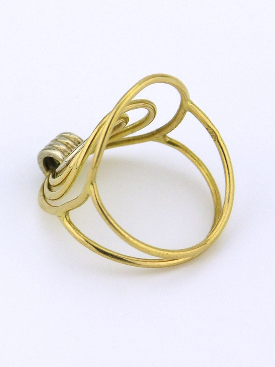 Italian modernist 18k yellow and white gold wire ring
